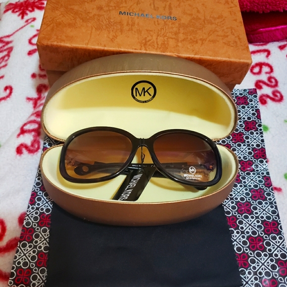 NWT-MICHAEL KORS ISABELLE AMBER LENS SUNGLASSES - Picture 2 of 4